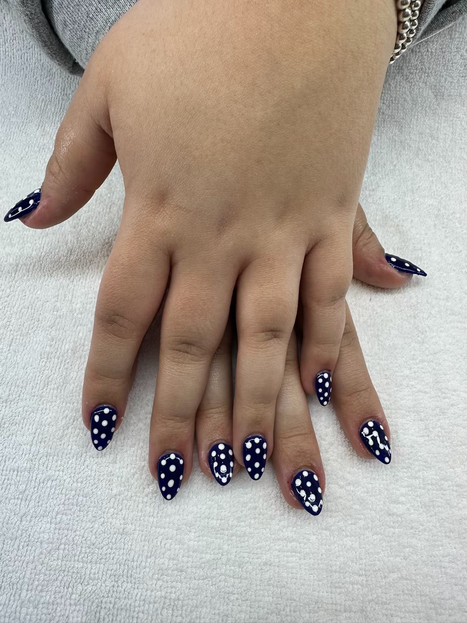 LV Nails & Spa nail photo 6